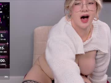 girl Cam Girls 43 with selina_thick