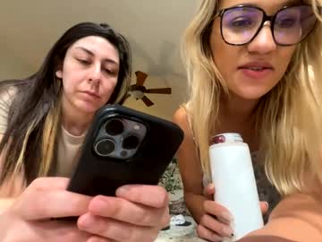 couple Cam Girls 43 with blossomspiceinn