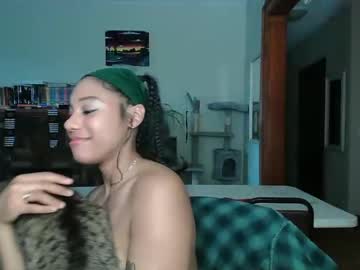 girl Cam Girls 43 with goddesstinaruiz