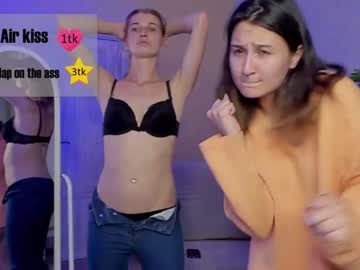 girl Cam Girls 43 with emily_browen