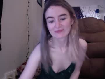 couple Cam Girls 43 with daddysjellyfish
