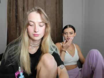couple Cam Girls 43 with baby_grace_