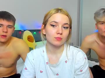 couple Cam Girls 43 with mickeymomouse