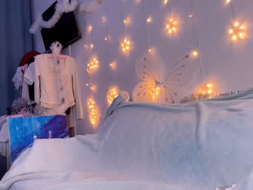 girl Cam Girls 43 with innocent_melissa