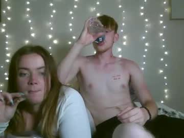 couple Cam Girls 43 with zekeee420