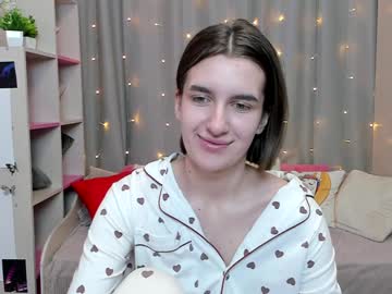 girl Cam Girls 43 with trisha_ray