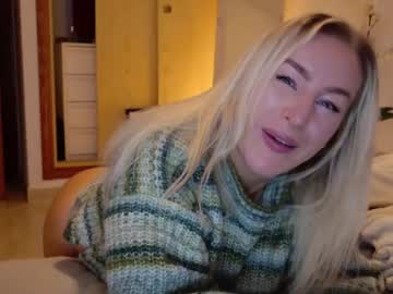 girl Cam Girls 43 with christinasiemone