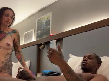 couple Cam Girls 43 with socalandtheplug