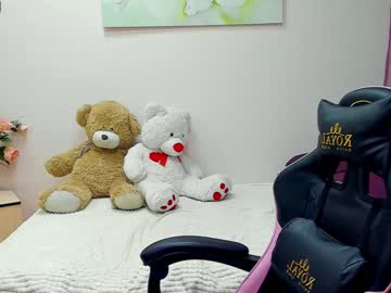 girl Cam Girls 43 with babe_moon