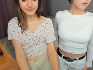 couple Cam Girls 43 with jodyclowes