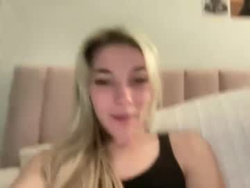 girl Cam Girls 43 with bee_my_passion