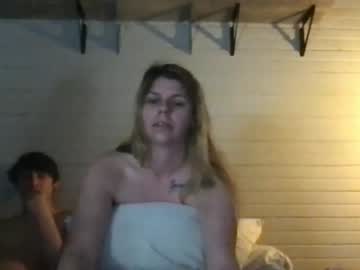 couple Cam Girls 43 with xoxovicbaby