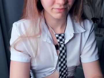 girl Cam Girls 43 with caressing_glance