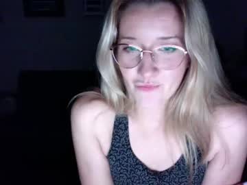 girl Cam Girls 43 with elizabeverly