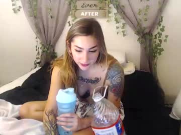couple Cam Girls 43 with lilypop31