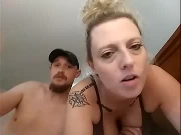couple Cam Girls 43 with 3337cockstrong