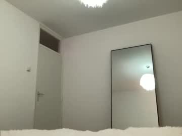 girl Cam Girls 43 with seraveraxo