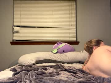 couple Cam Girls 43 with yvonne32
