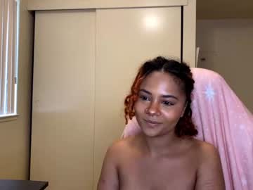 girl Cam Girls 43 with zombeeberry