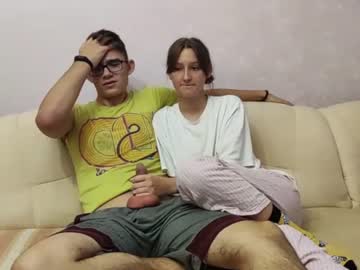 couple Cam Girls 43 with mblueberry