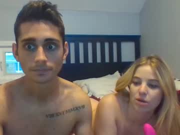 couple Cam Girls 43 with scarlettandsantiago