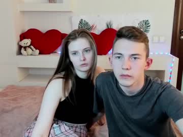 couple Cam Girls 43 with nancy_and_lucas