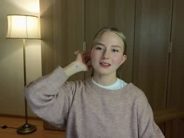 girl Cam Girls 43 with katcontrol