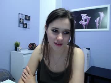 girl Cam Girls 43 with camille_iam